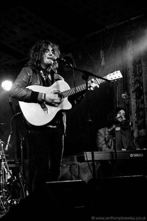 Single Review: Proper Chronic Lonely // Aaron Wright