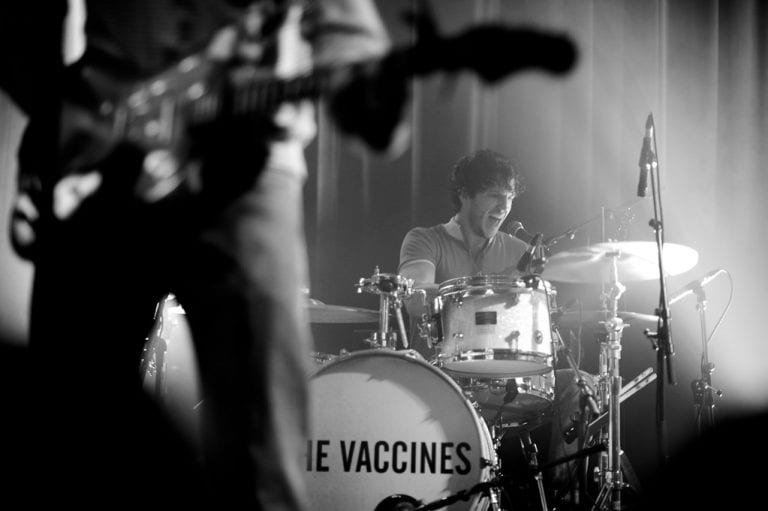 Track Review: The Vaccines // Headphones Baby