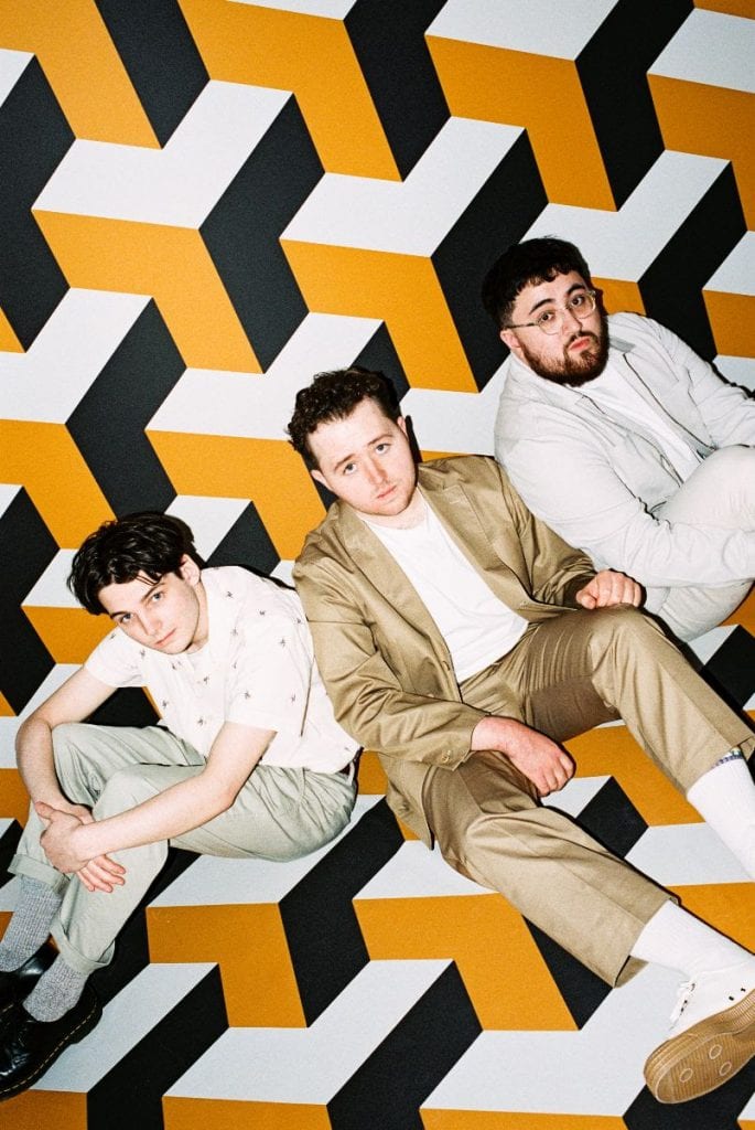 Track Review Dayglow // Vistas The Indiependent