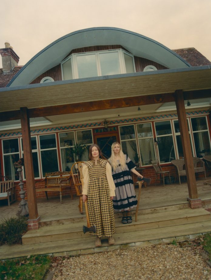 Hollie-Fernando_WET-LEG-8-ret