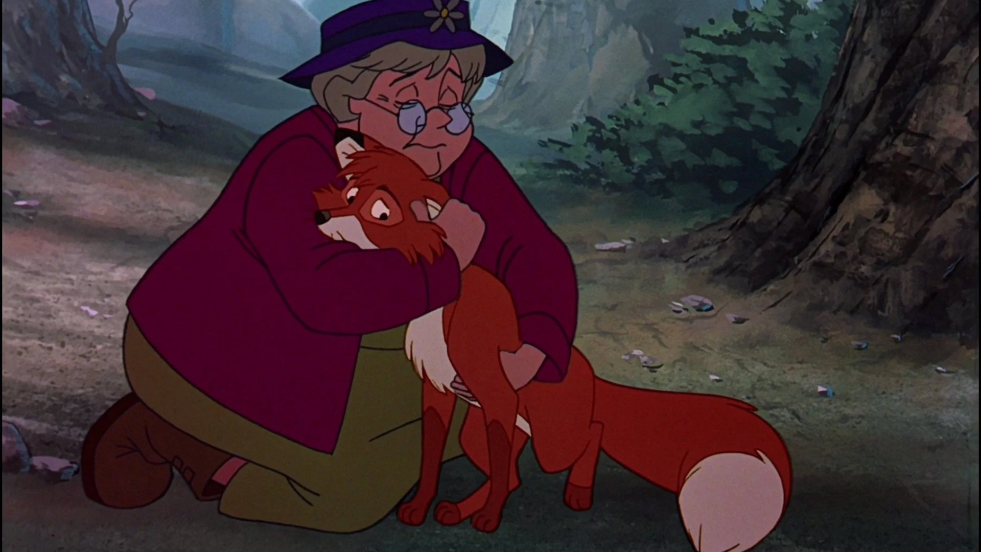 The fox and two babies. Лис и пёс 1981. Лис и охотничий пес. Лис и пес Дисней.