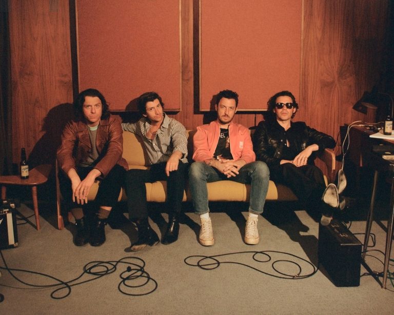 Track Review: There’d Better Be A Mirrorball // Arctic Monkeys