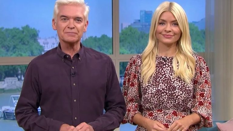 Phillip Schofield Announces Departure from ‘This Morning’