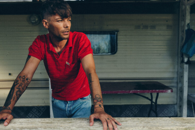 Track Review: Lemonade // Louis Tomlinson